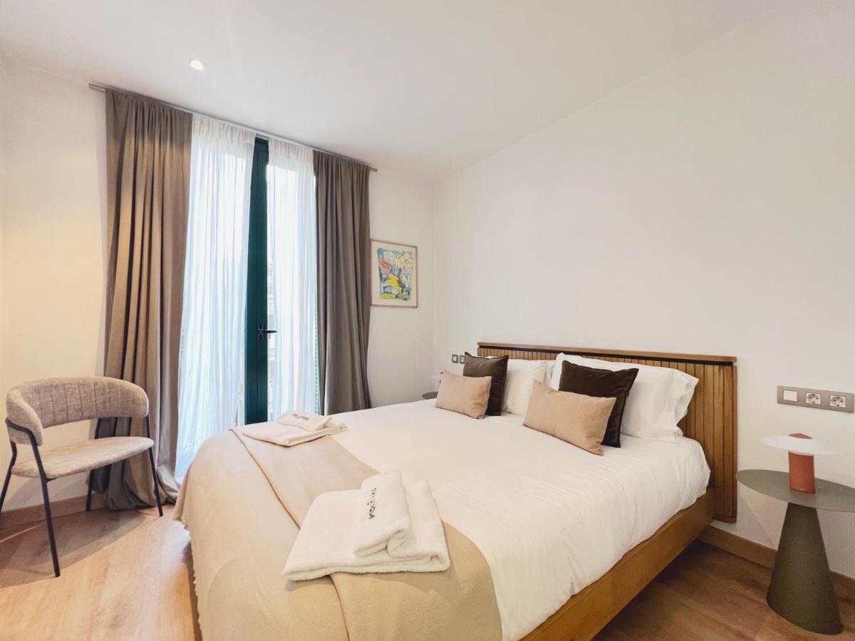 Stay U-Nique Apartments Urquinaona II บาร์เซโลนา ภายนอก รูปภาพ