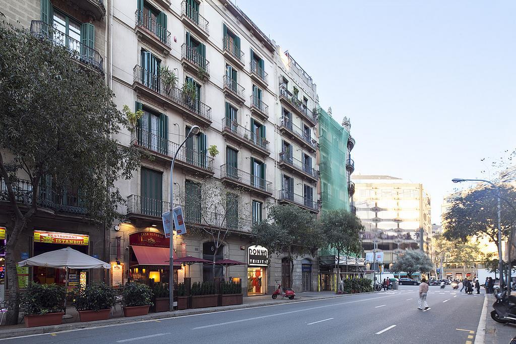 Stay U-Nique Apartments Urquinaona II บาร์เซโลนา ภายนอก รูปภาพ